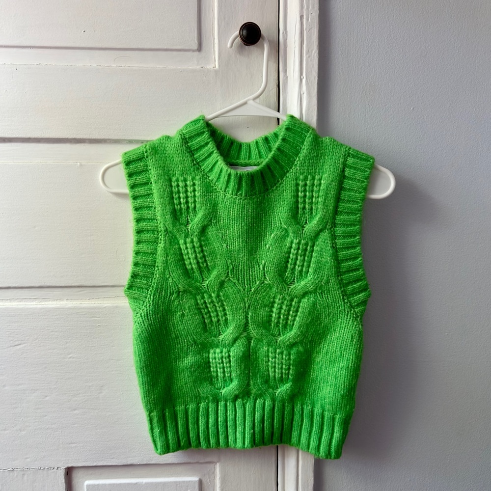 Vibrant Green Knit Sleeveless Sweater